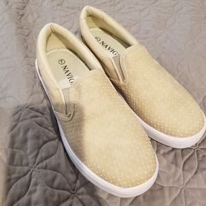 NWT slip on shoes